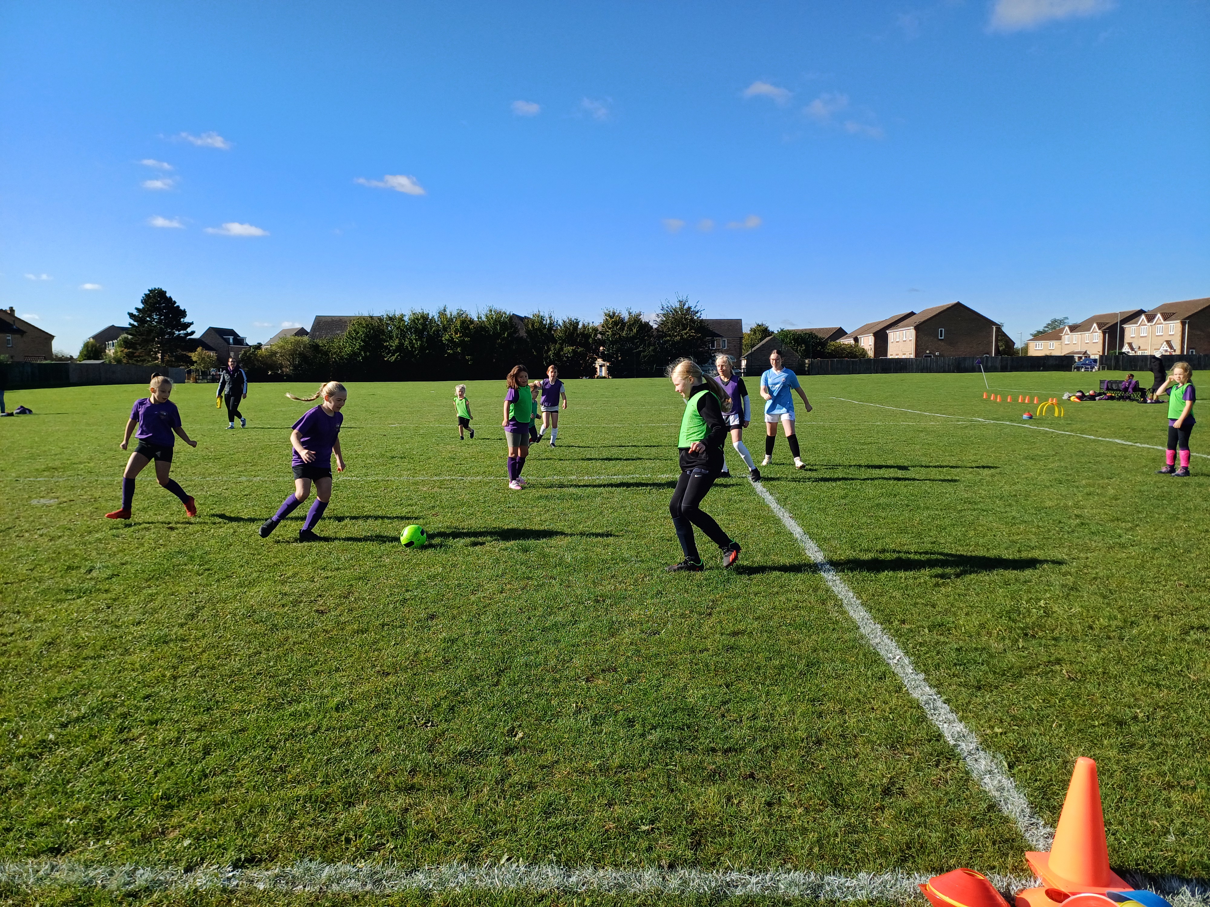 Huntingdon Girls Football Club